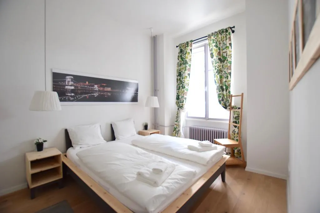 Luxury Apartment By Hi5 - Bajcsy Suite Budapeszt